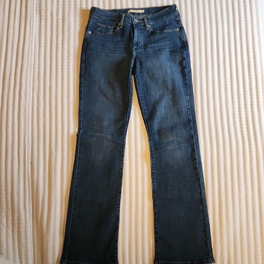 Levi's Classic Boot Cut Jeans Size 4